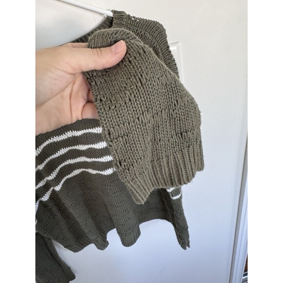 Cabi Scout Pullover Sweater Olive Green And White Small - Picture 4 of 5